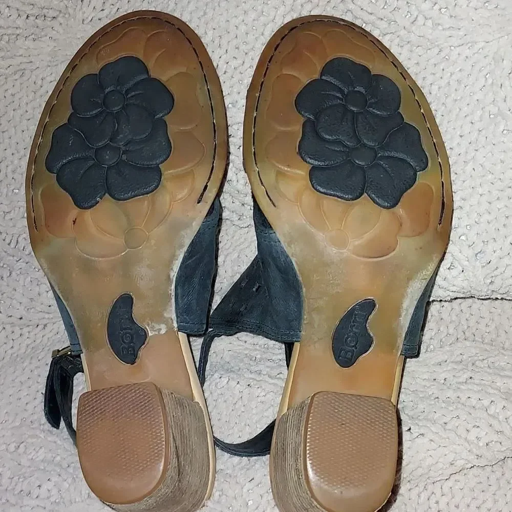 Born Platform Pumps Heels shoes 8M
